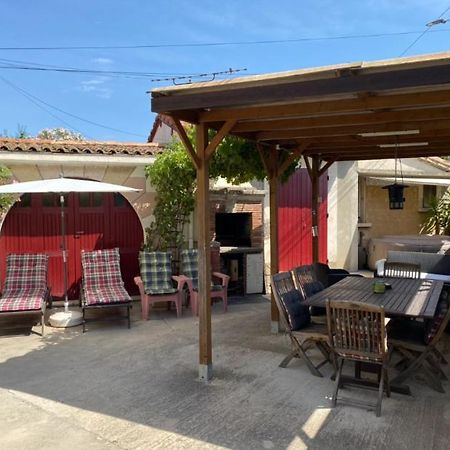 Appartement Tout Confort Avec Parking Ferme 아흘르 외부 사진